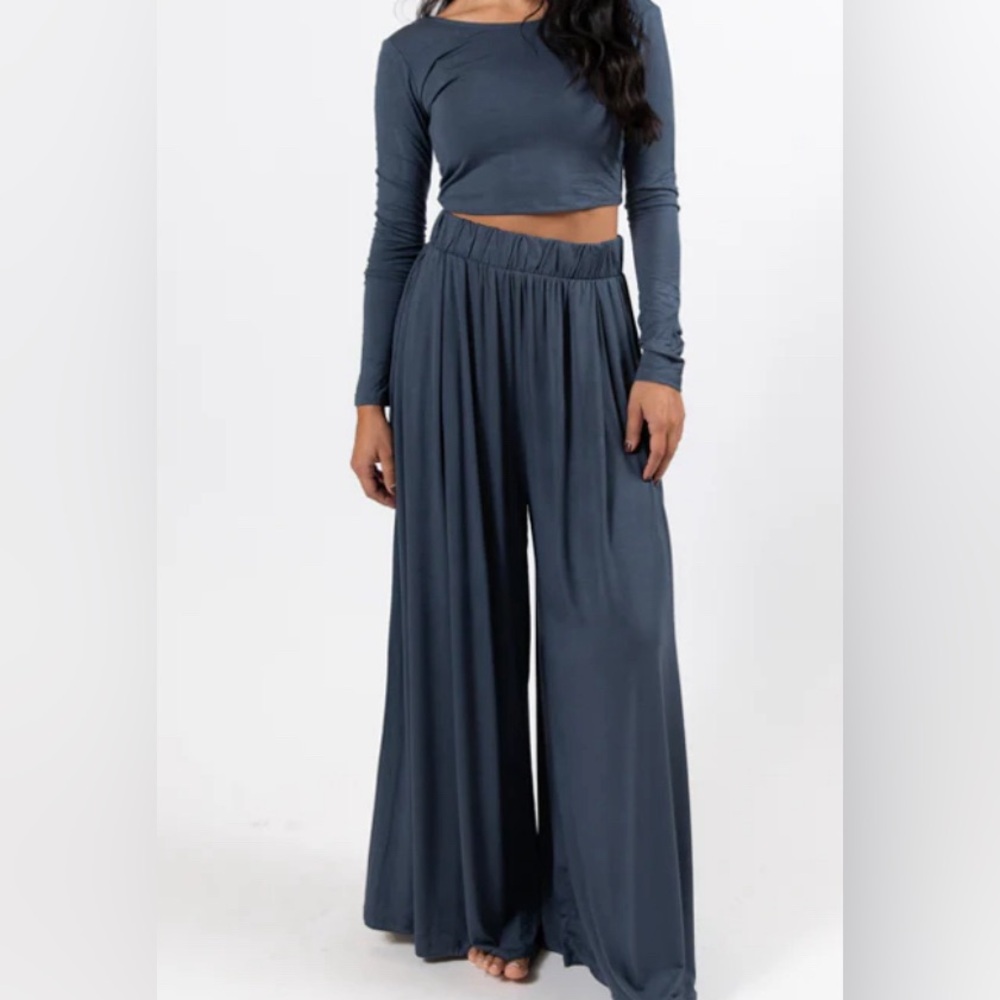 2 piece set